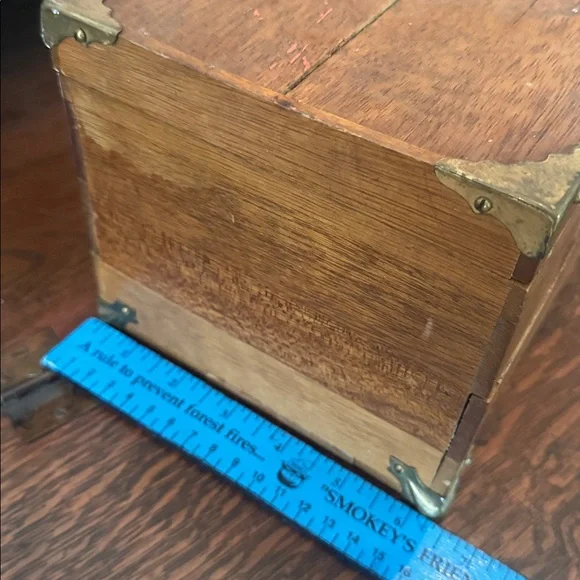 VTG MCM Rustic Wooden Storage Box with Brass Accents & Wooden Tray - Picture 12 of 17